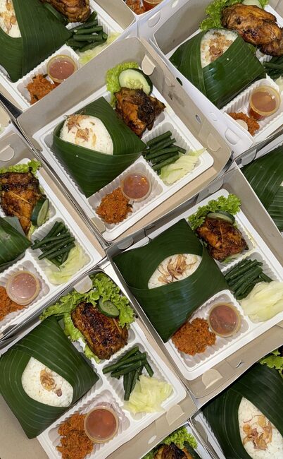 Nasi Box Premium — Angelica Foodservice